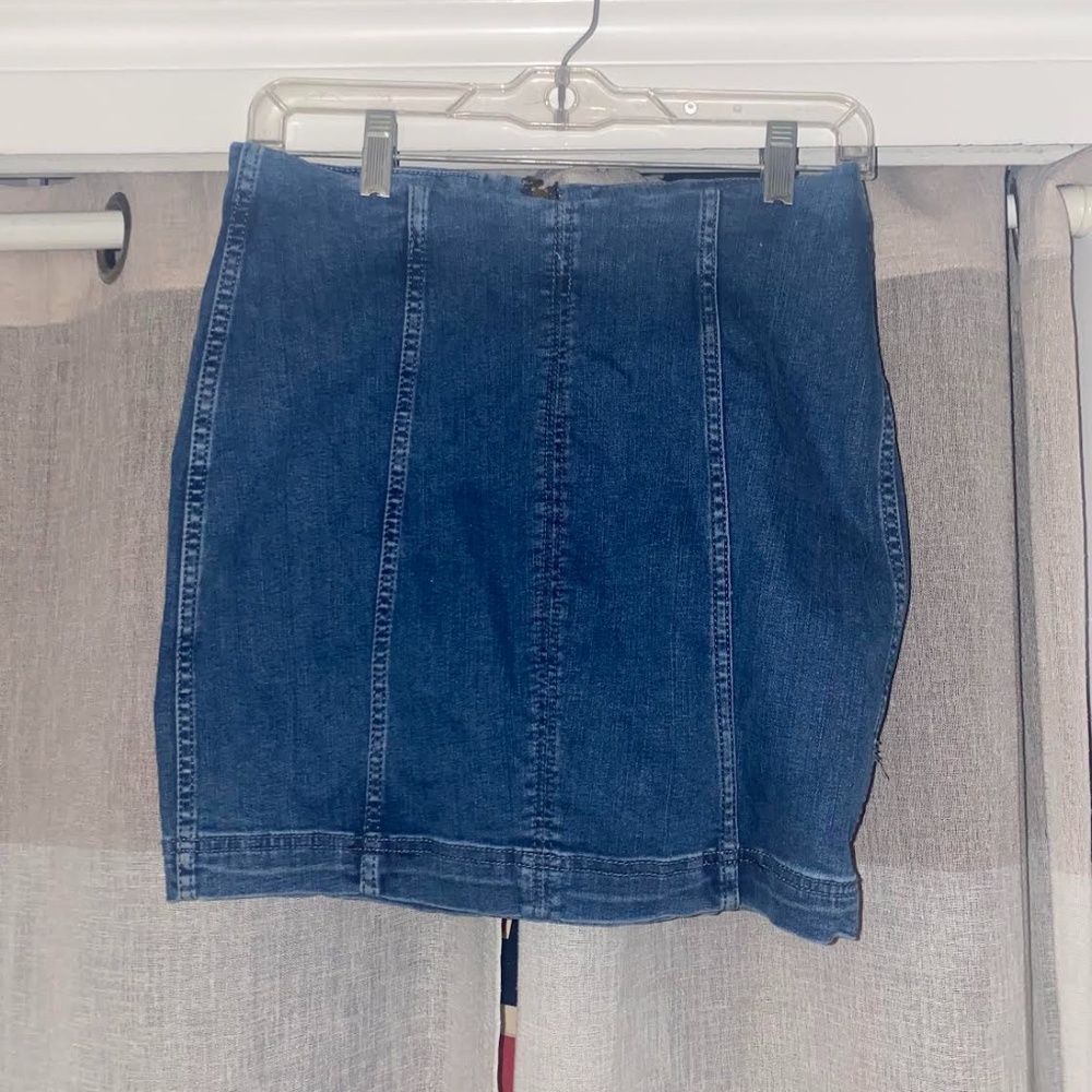 FREE PEOPLE MINI DENIM SKIRT